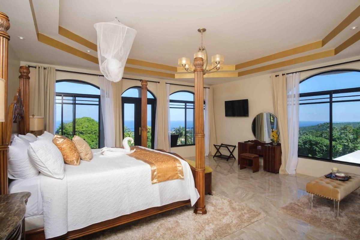 Villa Mimosa Jamaica Exclusive Luxury Stay- Resort Vibe Discovery Bay Exterior photo