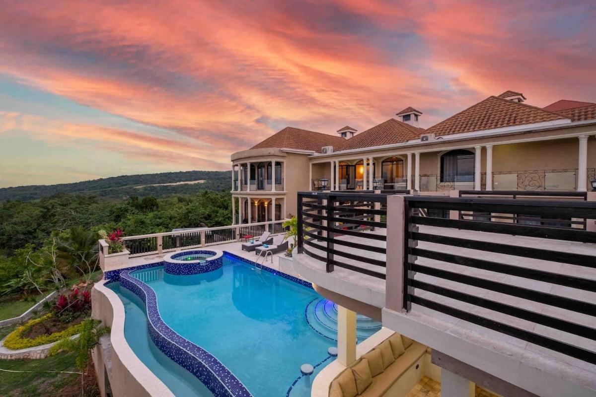 Villa Mimosa Jamaica Exclusive Luxury Stay- Resort Vibe Discovery Bay Exterior photo