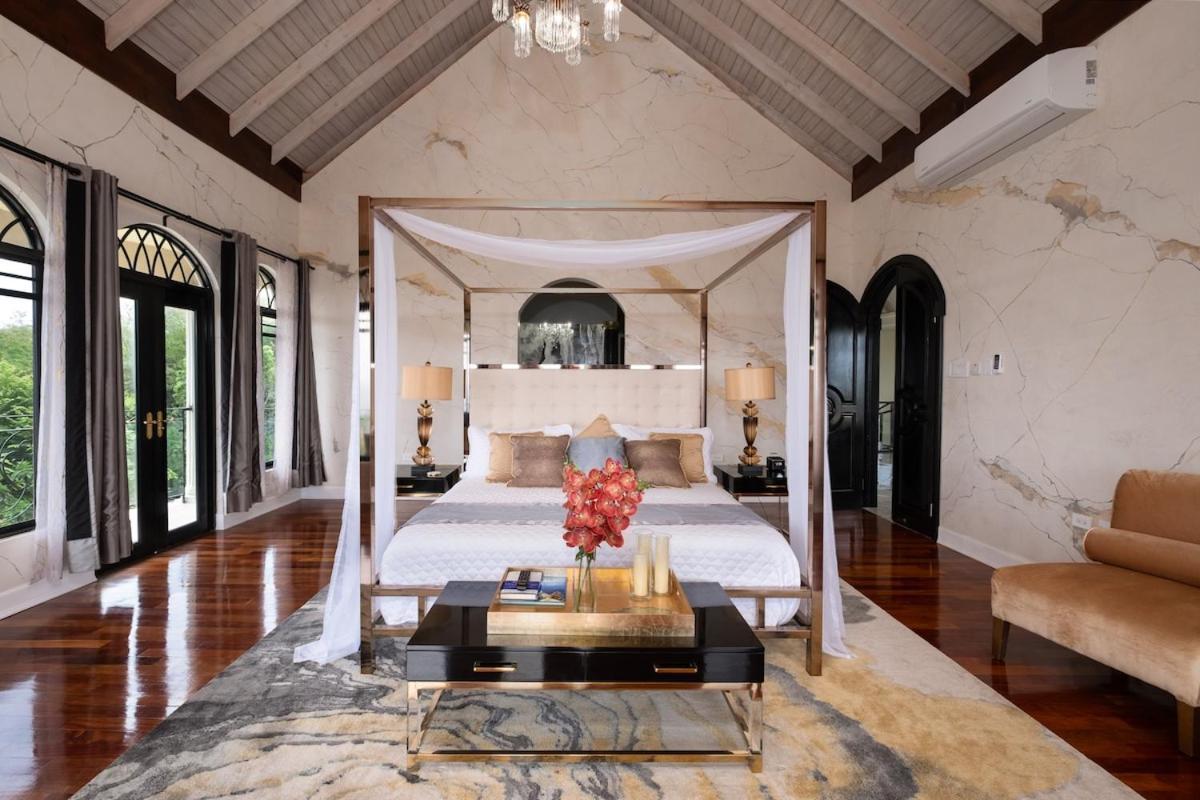 Villa Mimosa Jamaica Exclusive Luxury Stay- Resort Vibe Discovery Bay Exterior photo
