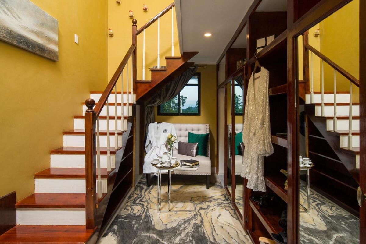 Villa Mimosa Jamaica Exclusive Luxury Stay- Resort Vibe Discovery Bay Exterior photo