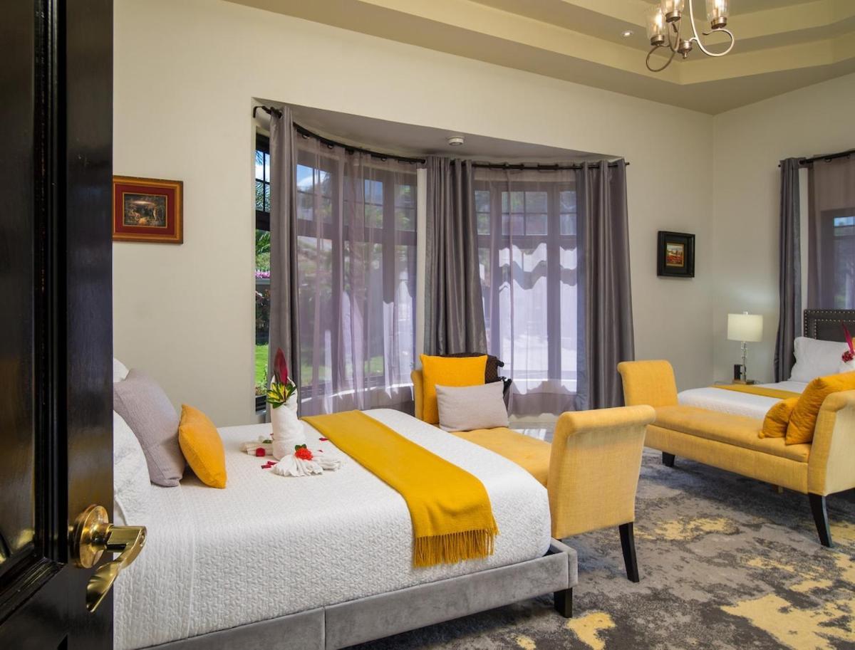 Villa Mimosa Jamaica Exclusive Luxury Stay- Resort Vibe Discovery Bay Exterior photo